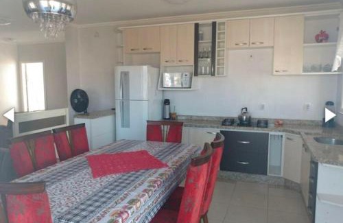 Arroio do Sal House | Spacious 3-bedroom house - 1 block from the beach