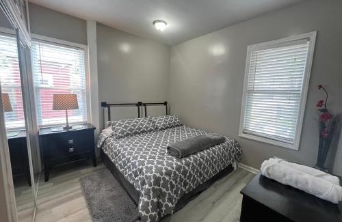 North Bergen Apartment | Spacious 3 bedroom close to NYC