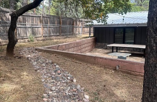 Ruidoso House | Spacious 3-bedroom house conveniently located in Ruidoso