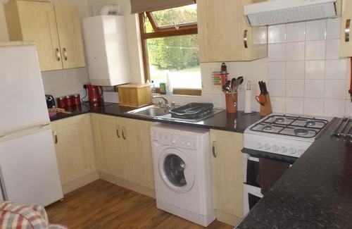 Offenham House | Spacious 3 bedroom lodge at Avonvale Holiday Lodge
