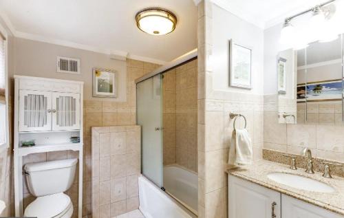Groveton House | Spacious 3-Bedroom Modern Home Near Old Town Alexandria