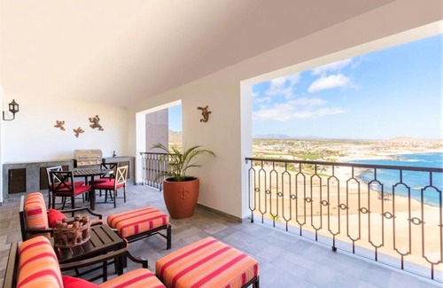 Cabo Bello Apartment | Spacious 3 Bedroom with Plunge Pool in Cabo