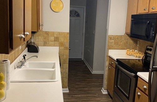 Riverdale House | Spacious 3 bedroom private home with bonus Room
