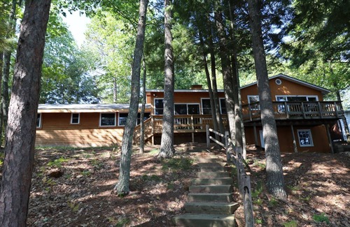 Three Lakes House | Spacious 3 Bedroom on Little Fork Lake of the Three Lakes Chain!