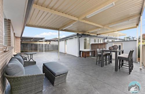 Fairfield East House | Spacious 3 Beds House with Parking in Fairfield