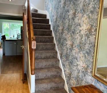 Kidlington House | Spacious 3 BR House Kidlington near Oxford, Airport, Bicester, Blenheim & Cotswold
