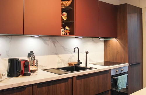 Les Puces de Saint-Ouen Apartment | Spacious 3 Bedrooms with Terrace Saint Ouen