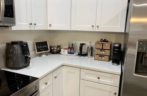 Ono Island House | Spacious 3BR Fenced Yard Pet Friendly Johnson Beach NAS