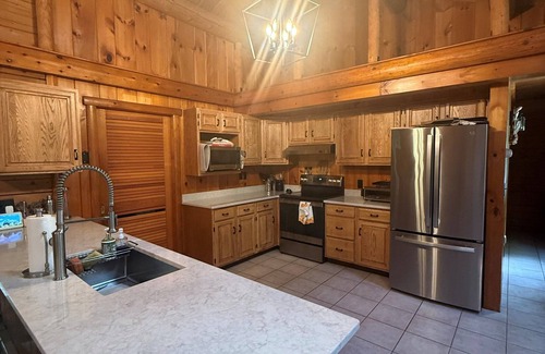 Bethel Cabin | Spacious 3BR Home with Fire Pit, Loft & Private Patio