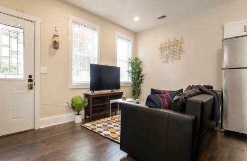 Phoenix Hill House | Spacious 3BR House with Backyard in NULU CozySuites