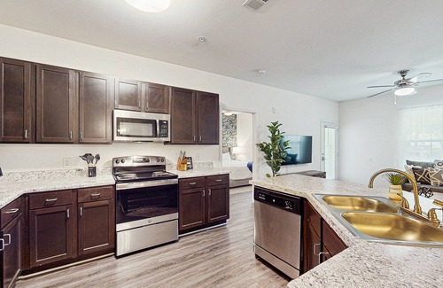 Goose Creek Condo | Spacious 3BR in Pet Friendly Walkable Resort w/Pool