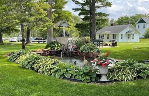 Indian River House | Spacious 3BR Retreat Perfect for Families!