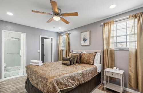 Palmetto Estates Apartment | Spacious 3BR Villa in Miami with Fenced Backyard