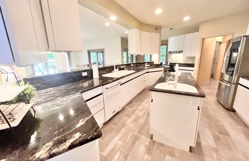 Fontana House | Spacious 4 BDR Home in Desirable Abbey Springs! Pool, Beach, Golf, & More