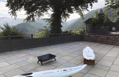 Lynton House | Spacious 4-Bed House in Lynton
