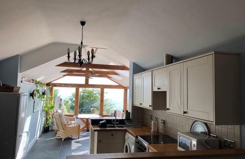 Lynton House | Spacious 4-Bed House in Lynton