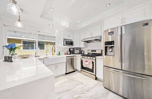Rowland Heights House | Spacious 4-bedroom house with huge backyard