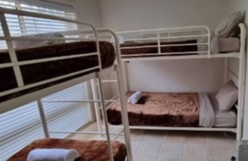 Soldiers Point House | Spacious 4 Bedroom Home, Private Beach Access