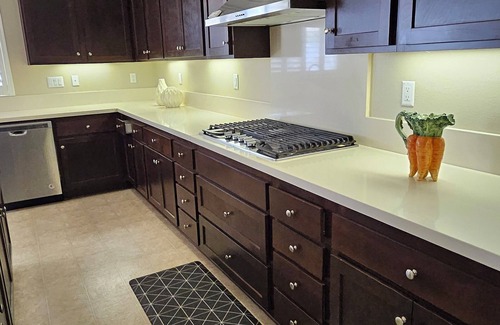 Mira Loma House | Spacious 4-bedroom single level house with RV parking in Jurupa Valley