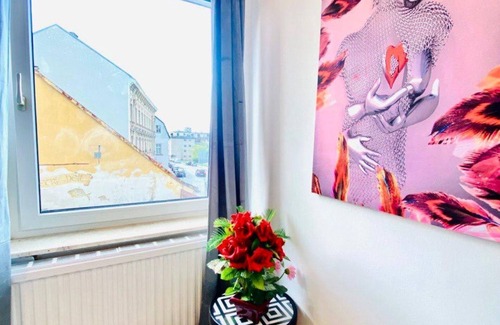 Liesing Apartment | Spacious 4-Bedroom Apartment for Big Groups