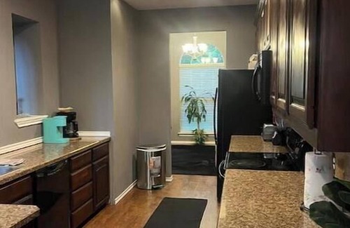 Midlothian House | Spacious 4 bedroom for bigger families & friends