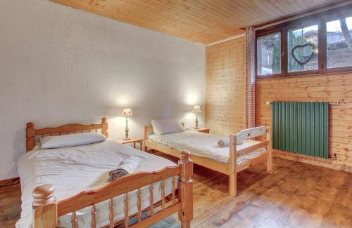 Essert-Romand Apartment | Spacious 4 Bedroom Apartment in Essert Romand