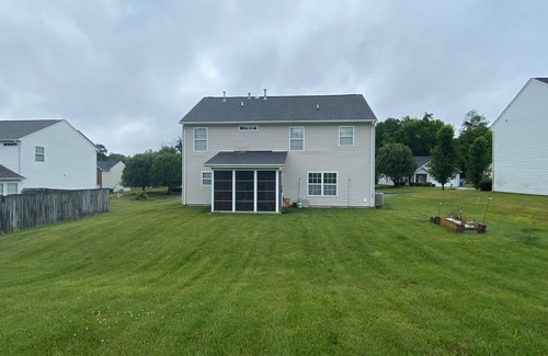 Greensboro House | Spacious 4-Bedroom home in Greensboro. Convenient Location!