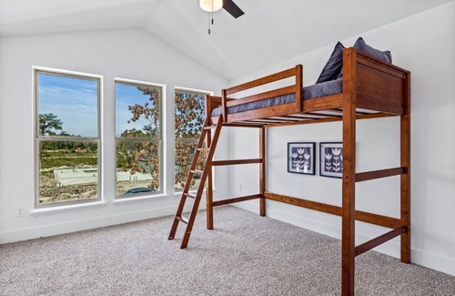 Oak Cliff House | Spacious 4-bedroom house with WiFi and AC in marvelous Dallas