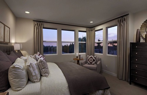 Downey House | Spacious 4-bedroom townhome with WiFi, AC in awesome Downey