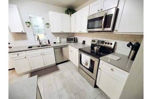 Cedar Hills House | Spacious 4 bedroom home with outdoor space!