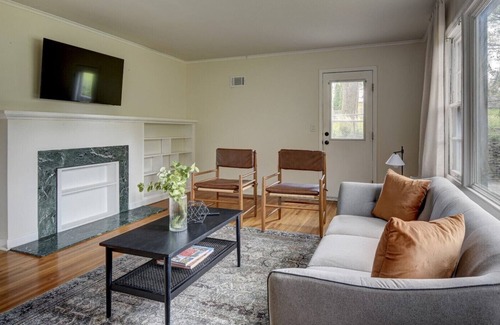 Aksarben - Elmwood Park House | Spacious 4 BR Home in Heart of Central Omaha