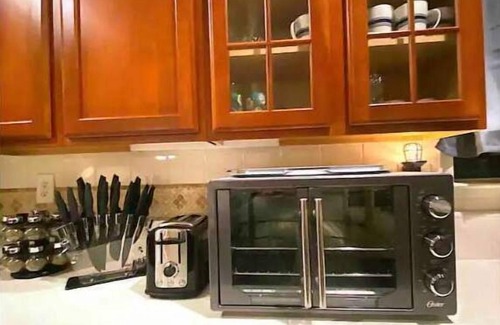 Merced House | Spacious 4 BR home-Near UC Merced- quit neighborhd