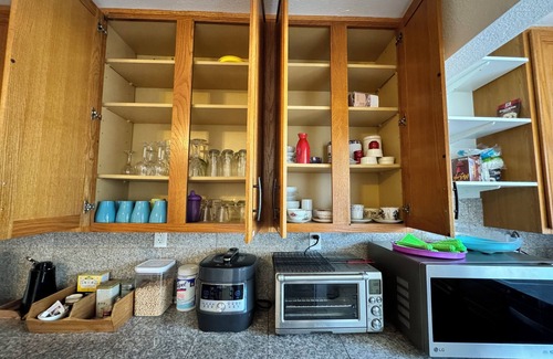 Seaside House | Spacious 4B2B Home + 2 FREE Aquarium Tickets Perfect Holiday Getaway in Seaside!