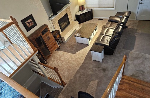 Ken Caryl House | Spacious 4bedroom house West Littleton 5 minutes from chatfield reservoir