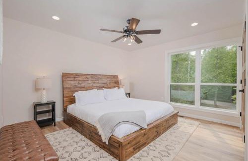 Sturgeon Bay House | Spacious 4Br CavePoint Stay Near Dunes PetFriendly
