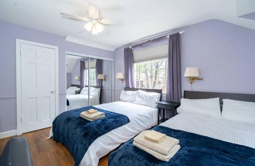 Northeast Alexandria House | Spacious 4BR CozySuites in Old Town Alexandria