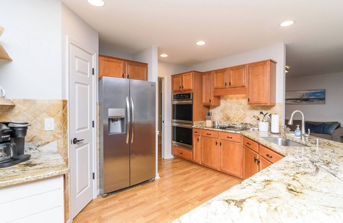 Lewes House | Spacious 4BR House in Charming Lewes w/Private Pool and Hot Tub