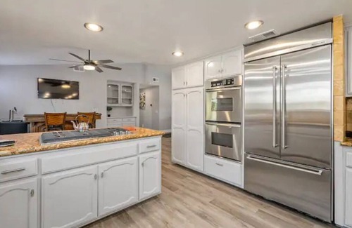 Atascadero House | Spacious 4BR RanchHome w/2FirePits