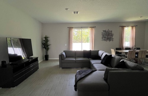 Ocala House | Spacious 4BR Smart Home in Quiet Ocala Neighborhood