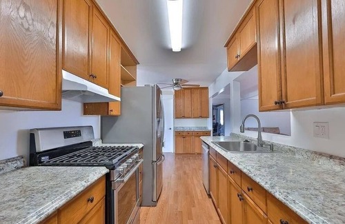 La Presa House | Spacious 5-bedroom house with WiFi and AC in fabulous Spring Valley