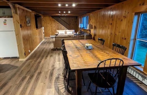 Chester Cabin | Spacious 5-bedroom cabin in charming Chester