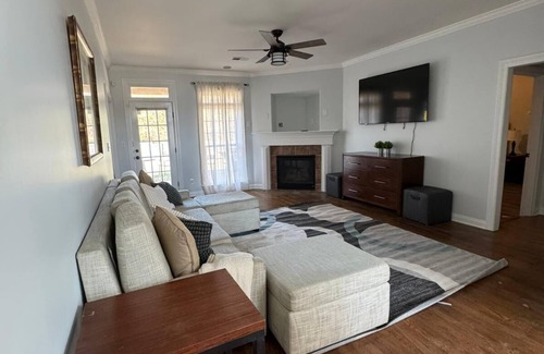 Hernando House | Spacious 5-bedroom house in Hernando, Fully furnished and with Strong Wi-Fi
