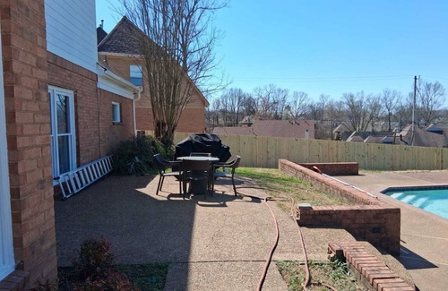 Cordova House | Spacious 5-bedroom house in awesome Memphis with WiFi, AC
