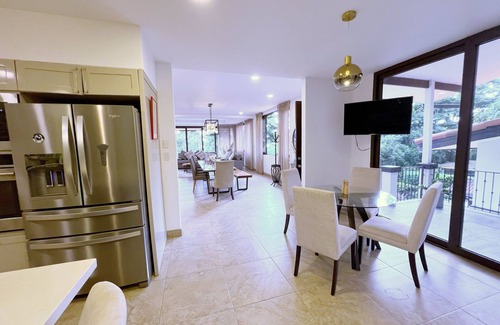 San Antonio House | Spacious 5-bedroom house with, Pool, Gym, Sauna, and Large Yard in Escazu
