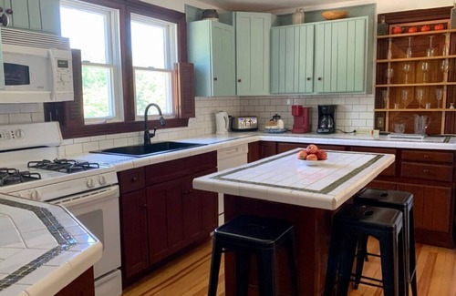 Bar Harbor House | Spacious 5 Bedroom Sea Captain's House close to Acadia and the.
