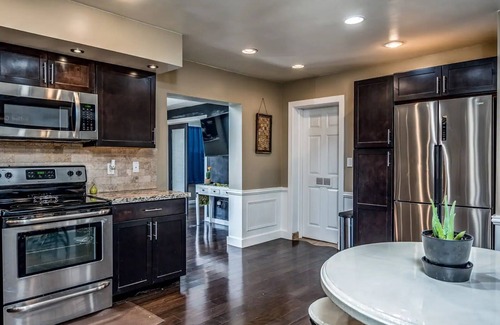 New Papago Parkway House | Spacious 5 Bedroom Scottsdale Residence