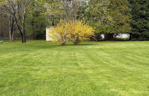 Mattapoisett House | Spacious 5-bedroom family vacation house in welcoming Mattapoisett.