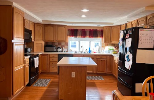 Pleasant Gap House | Spacious 5-bedroom house in Pleasant Gap, 10 minutes to PSU