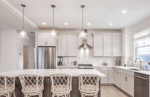 Ship Bottom House | Spacious 5-bedroom house with in ground pool/hot tub in fabulous Ship Bottom
