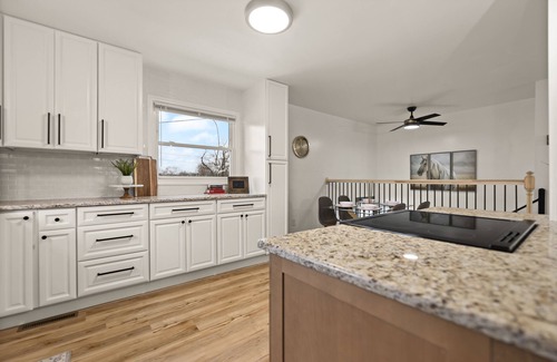 Lexington House | Spacious 5-BR House w/WiFi, Theater, Laundry, Fully Stocked Kitchen, & Patio